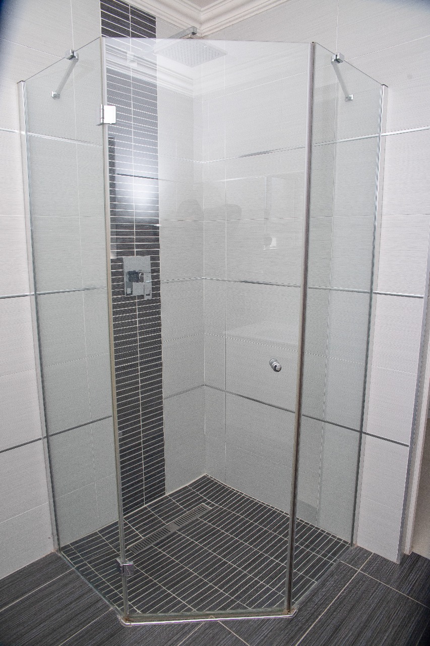 5 Bedroom Property for Sale in Beacon Bay Eastern Cape